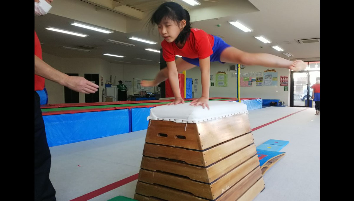 箕面教室 – ガンバ体操クラブ